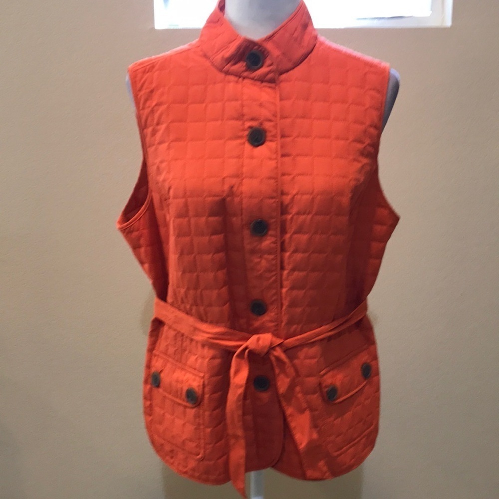 Liz & Co Button Up Quilted Orange Vest with Tie at Waist Front Pockets-Size L